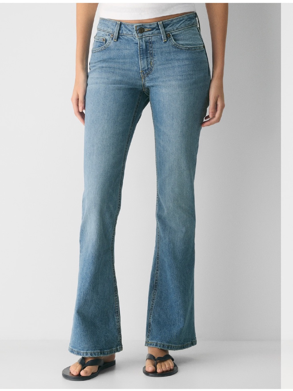 NWT Levi’s Low Rise Boot Cut Jeans